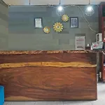 Super Oyo 92134 Bogor Guest House